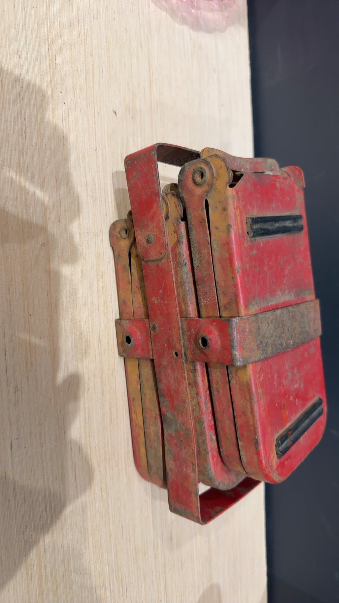 Vintage Foldable Metal Emergency Road Reflector Set - Image 1
