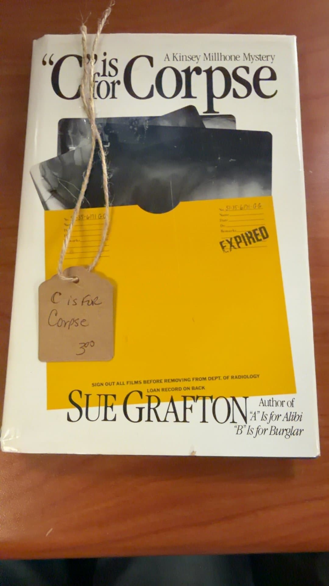 "C is for Corpse" by Sue Grafton - Image 1