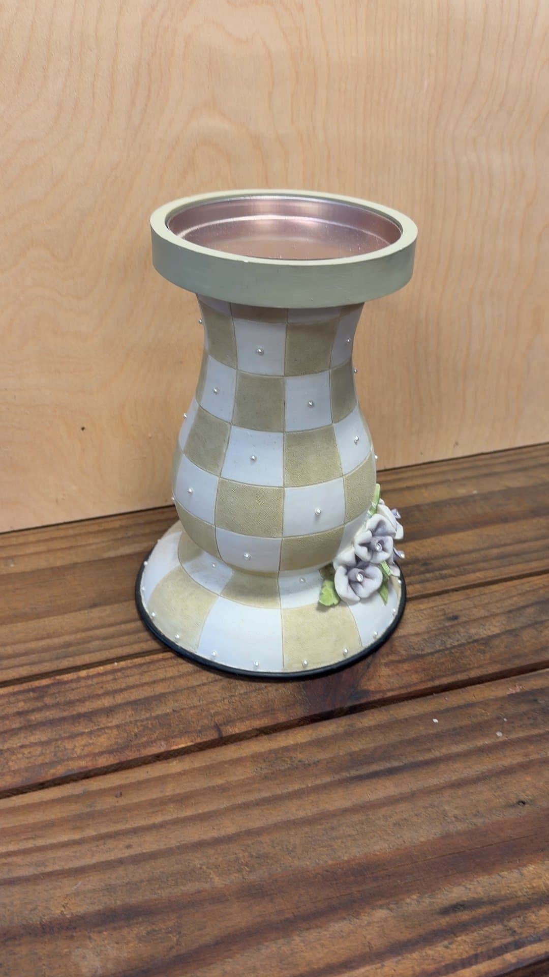 Checkered Earthenware Candle Holder - Image 1