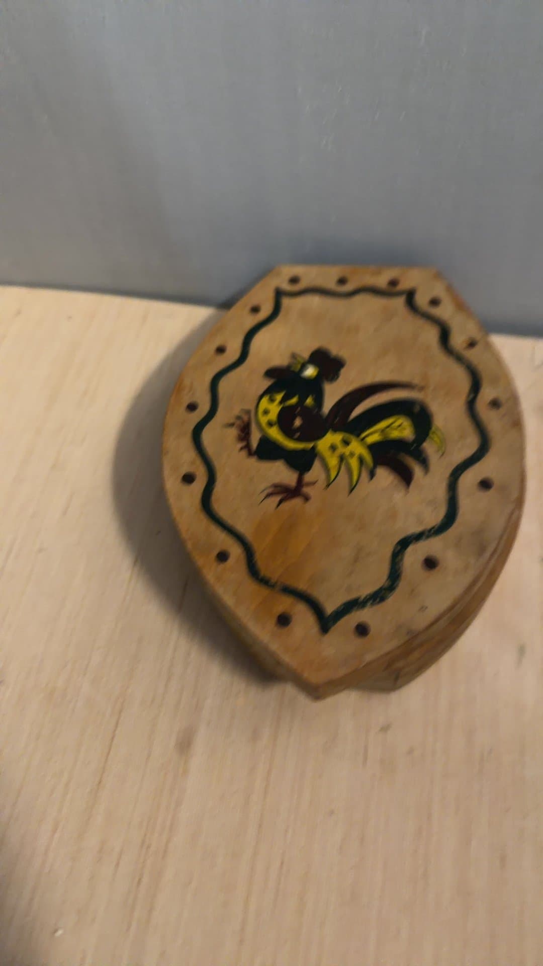 Vintage Woodpecker Hand-Painted Rooster Wooden Hinged Box - Image 1