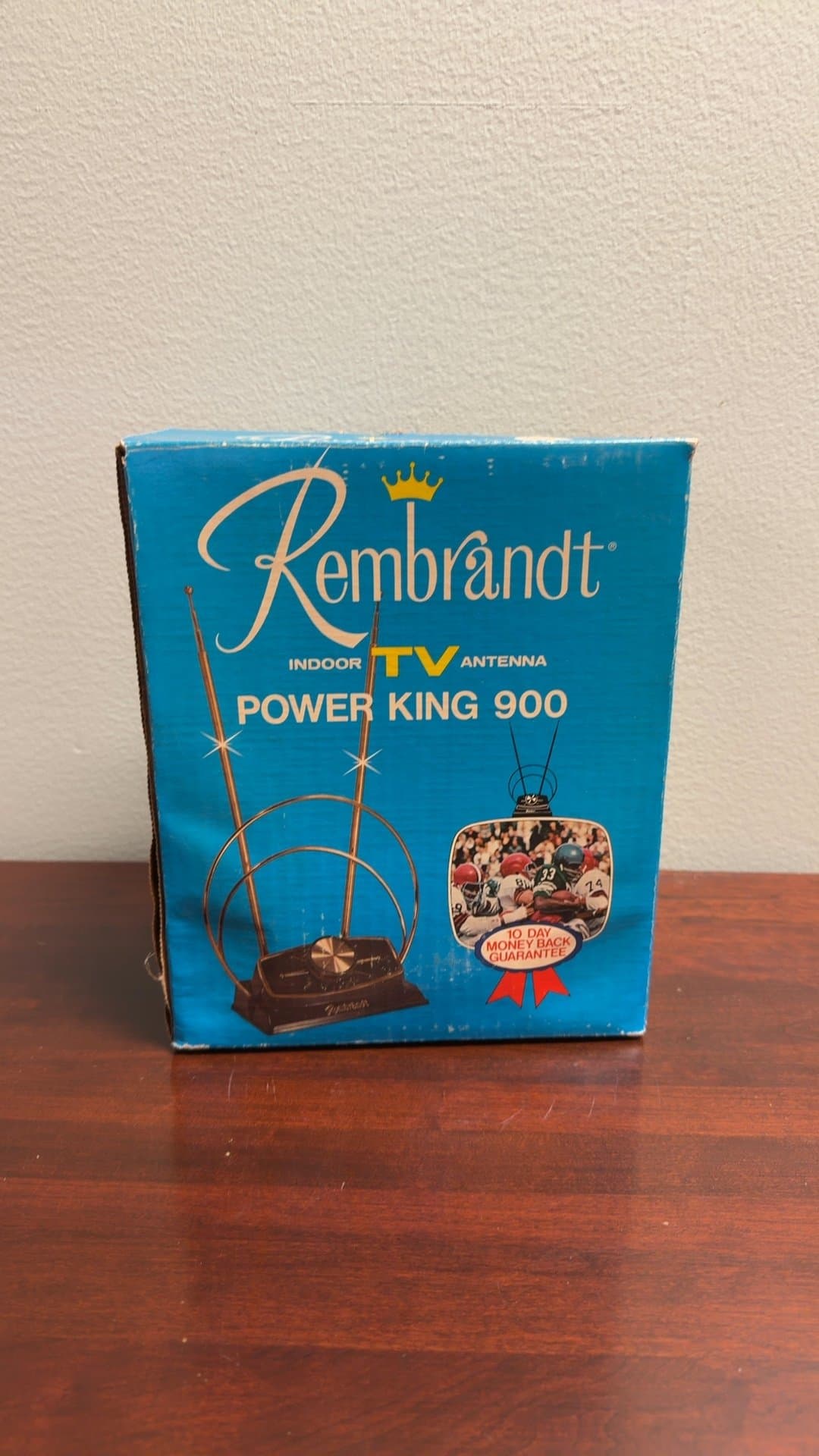 Rembrandt Indoor TV Antenna Power King 900 - Image 1