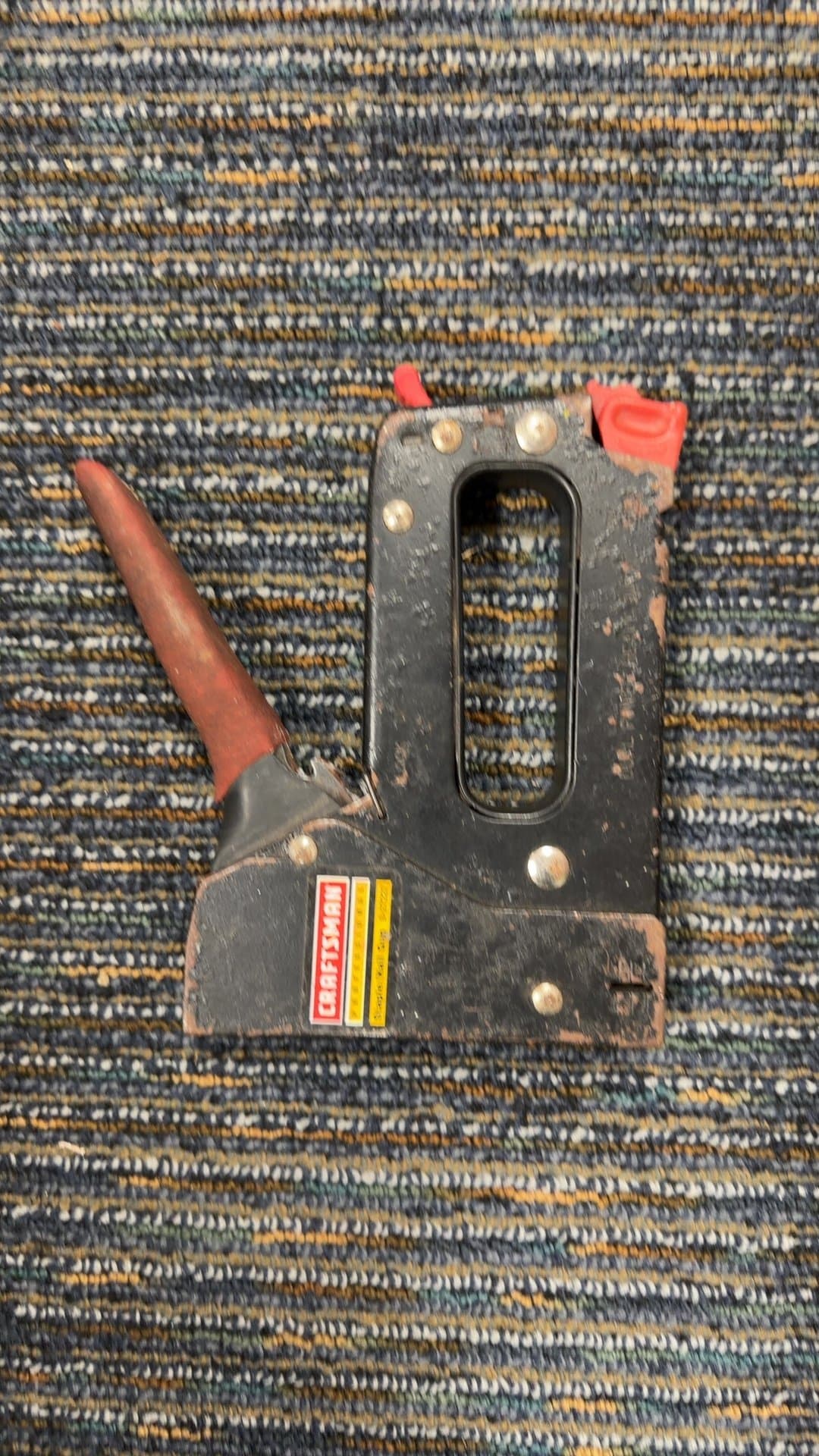 Craftsman Heavy-Duty Staple Gun - Image 1