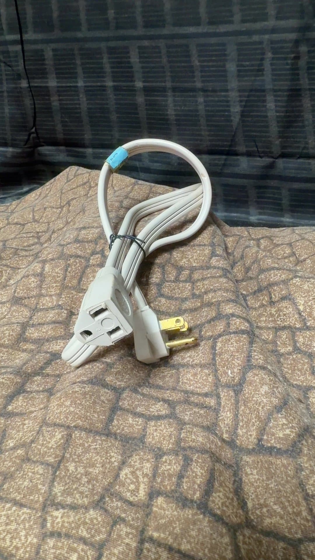Three-Prong Electrical Extension Cord - Image 1