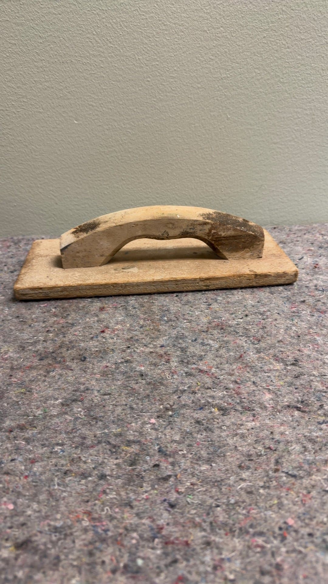 Vintage Wooden Sanding Block - Image 1