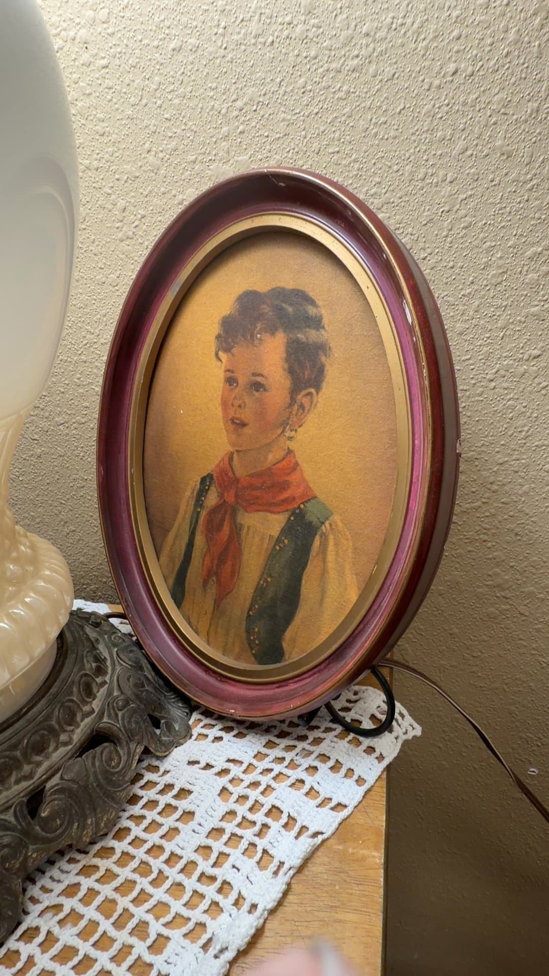 Vintage Oval Picture Frame with 'Chiko' Print by Anne Allaben - Image 1