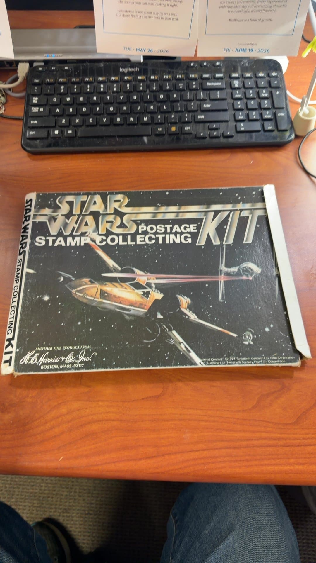 Star Wars Postage Stamp Collecting Kit - Image 1