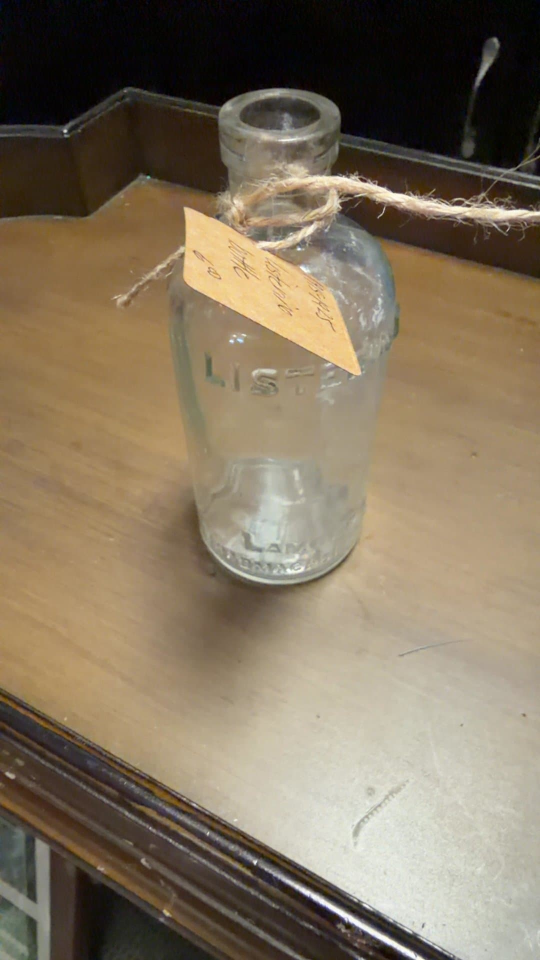 Vintage Listerine Bottle (1915-1925) - Image 1