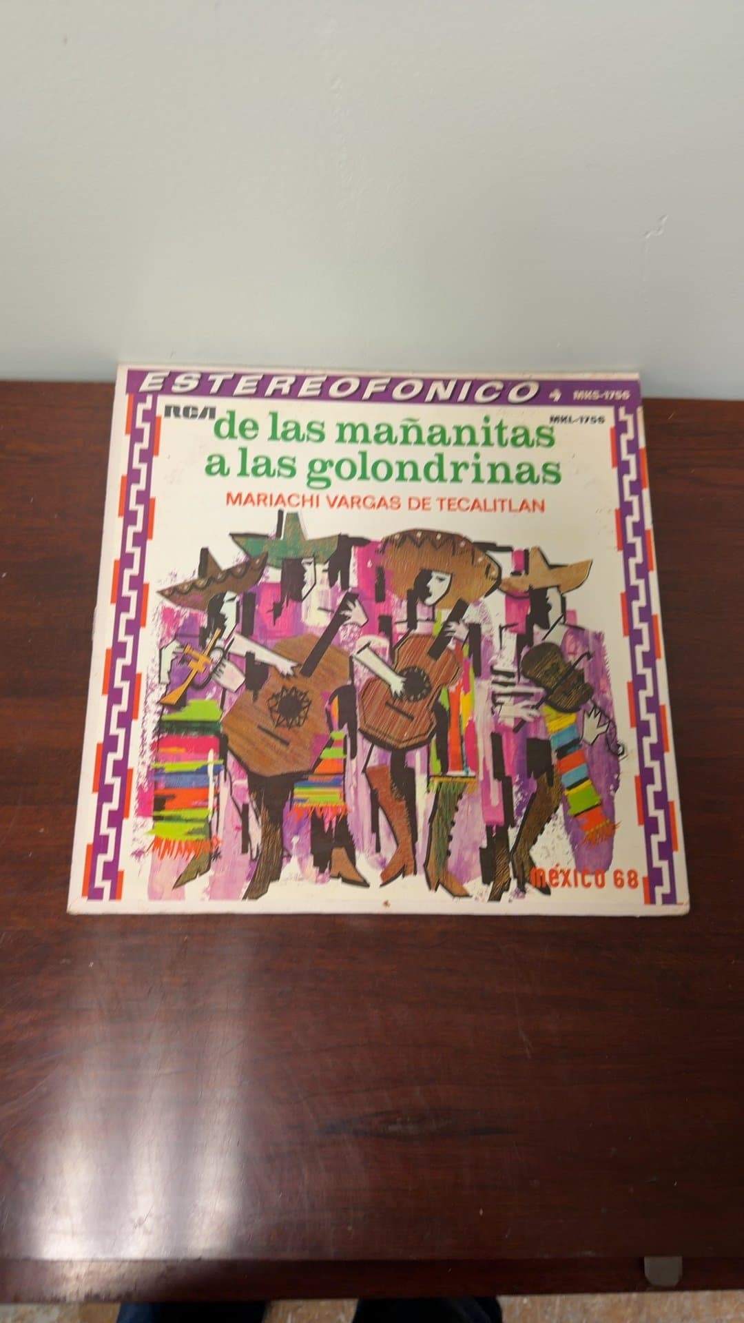Mariachi Vargas de Tecalitlán Vinyl Record - De las Mañanitas a las Golondrinas - Image 1
