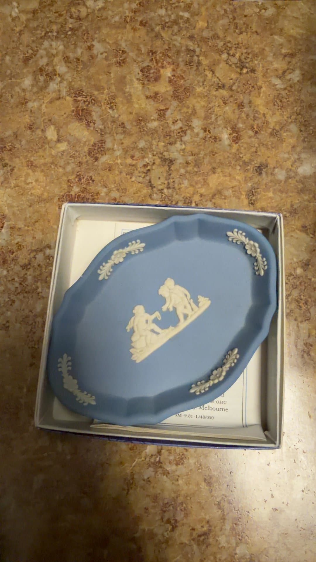 Wedgwood Blue Jasperware Trinket Dish 1977 with box - Image 1
