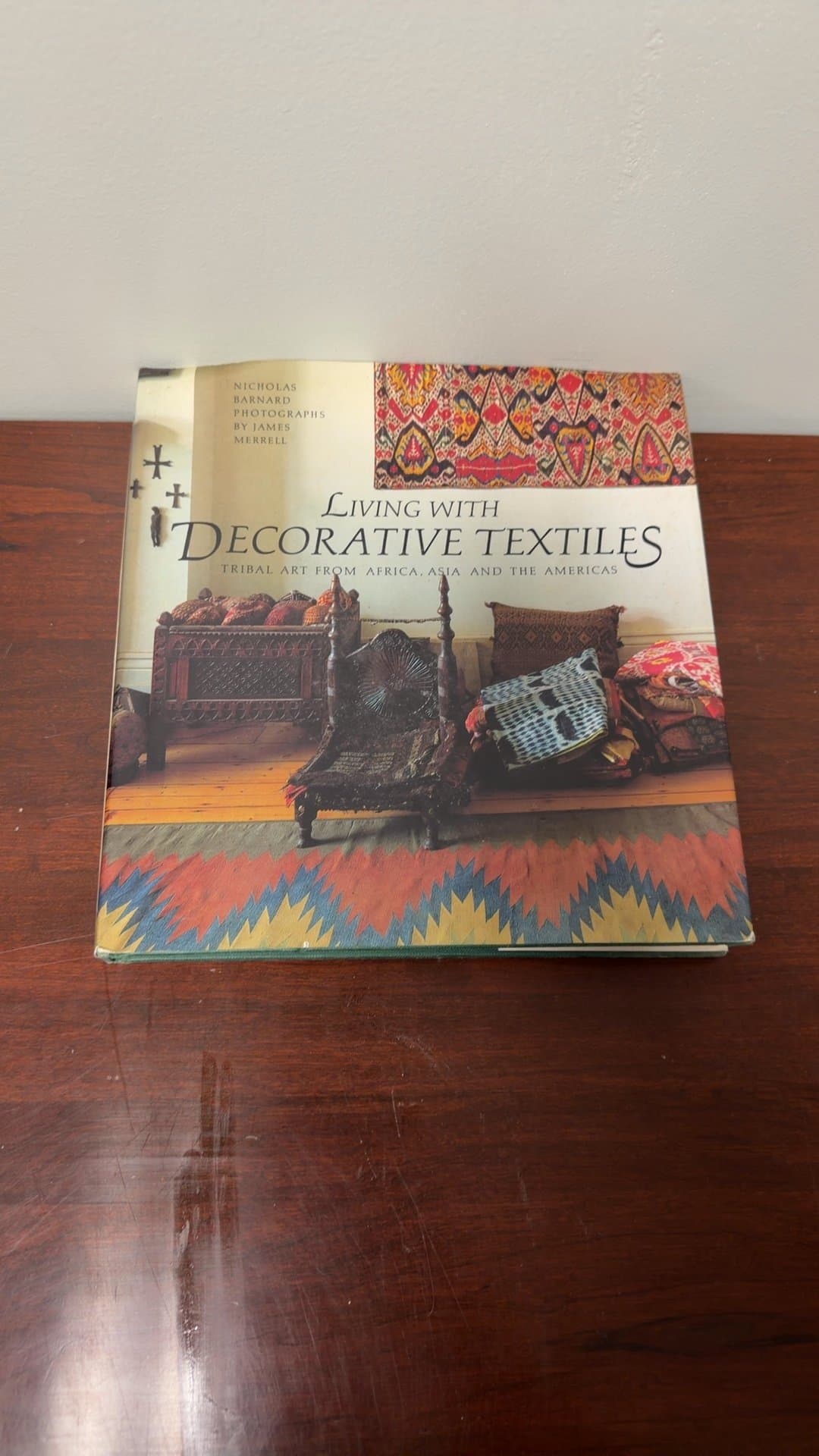 Living with Decorative Textiles: Tribal Art from Africa, Asia and the Americas - Image 1