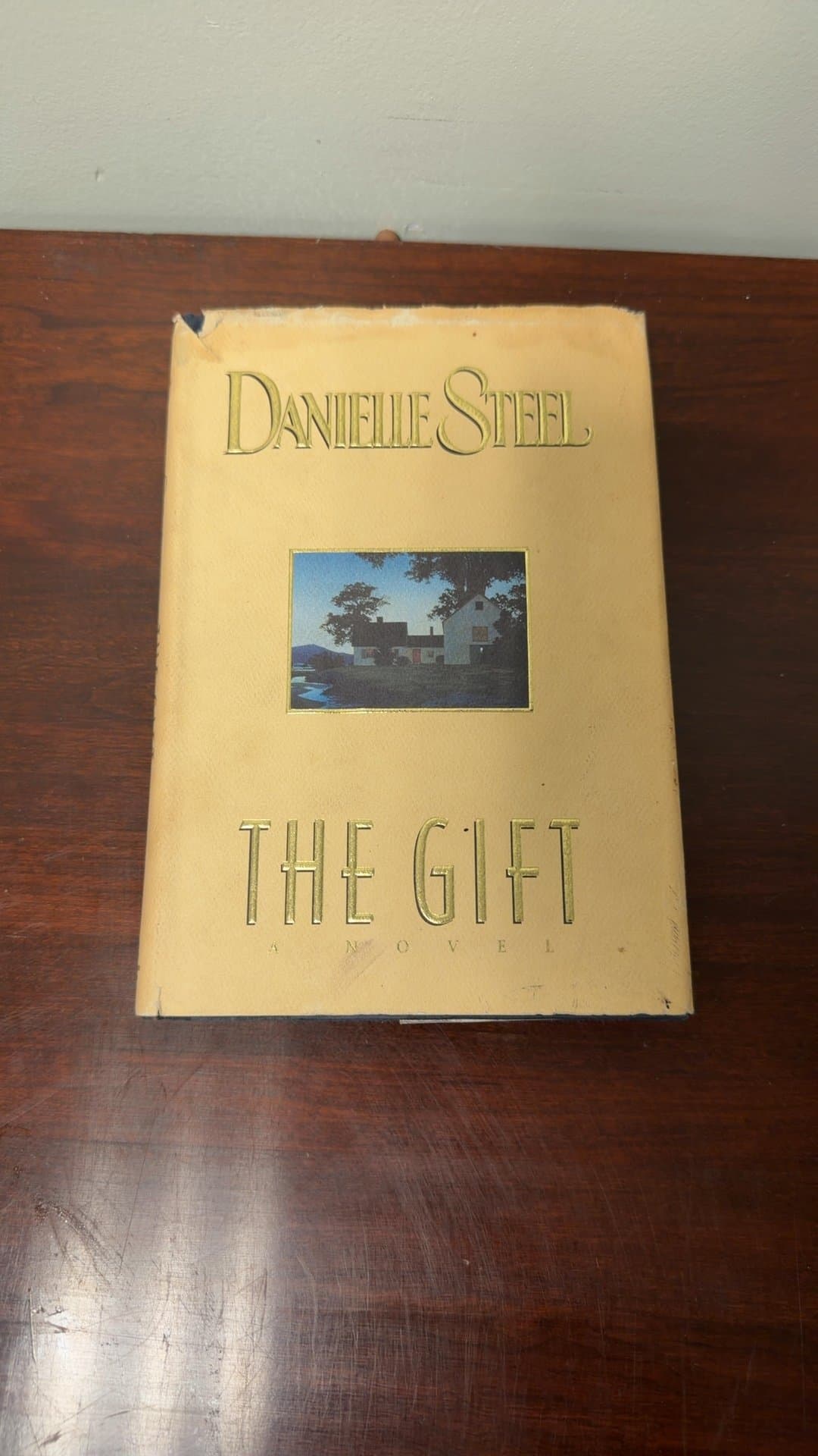 The Gift by Danielle Steel - Image 1