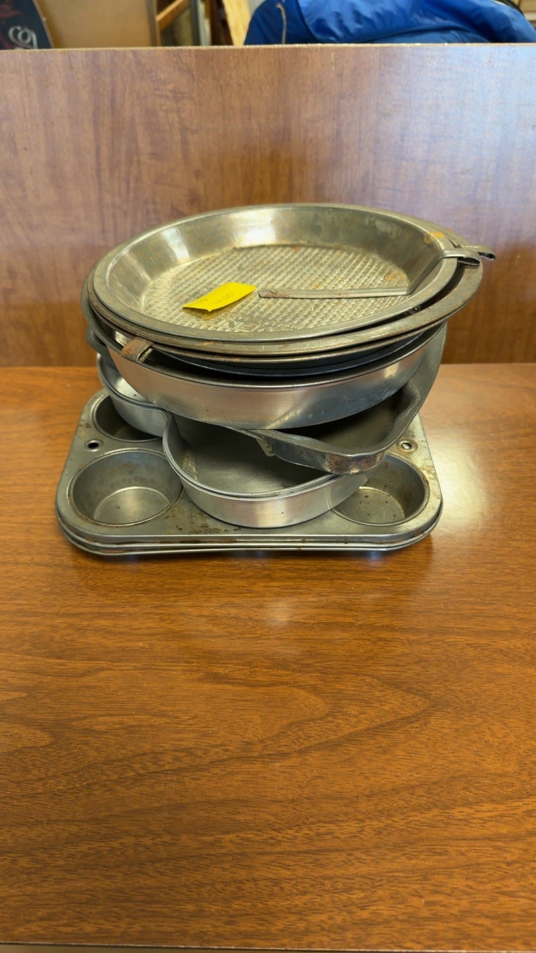 Vintage Metal Bakeware Set - Image 1