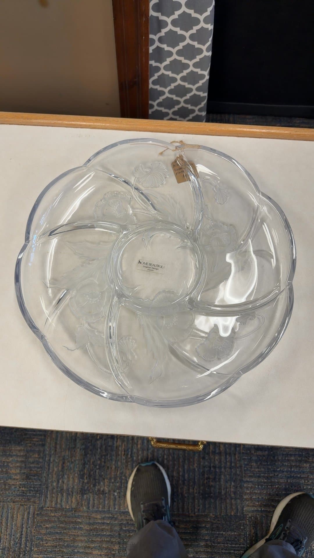 Home Beautiful Clear Glass Serving Platter - Image 1