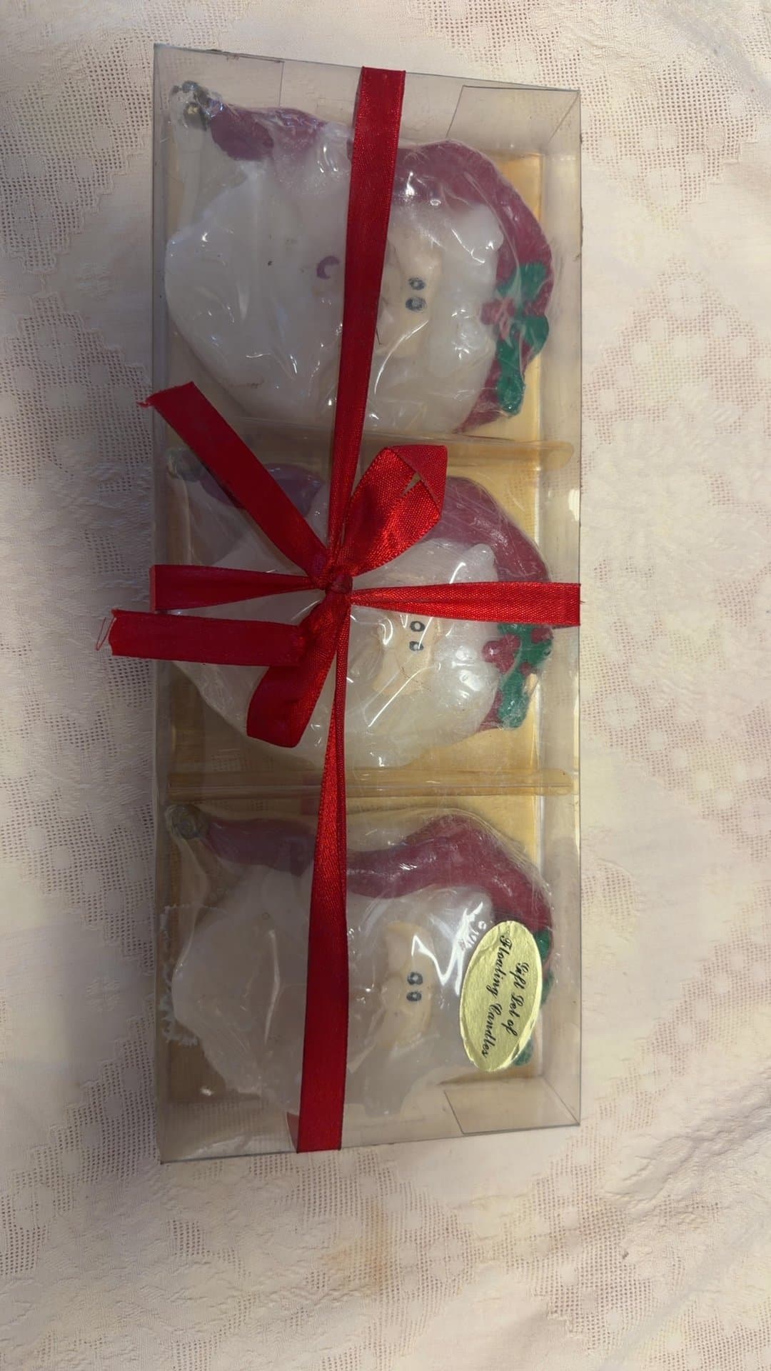 Santa Claus Floating Candles Gift Set - Image 1