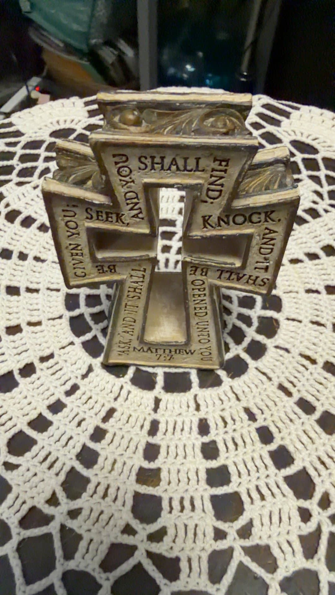 Matthew 7:7 Resin Cross Figurine Tabletop Sculpture - Image 1