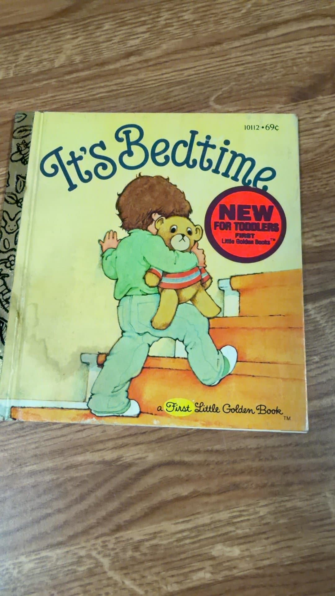 It's Bedtime - A First Little Golden Book - Image 1