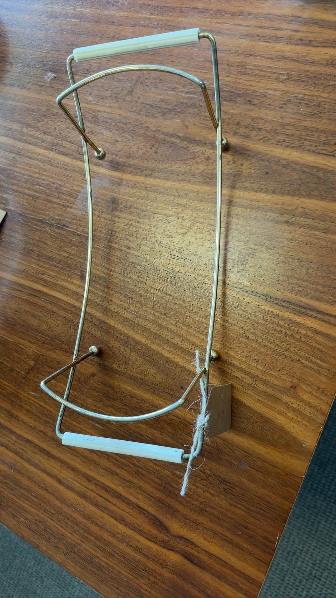 Metal Serving Cradle - Image 1