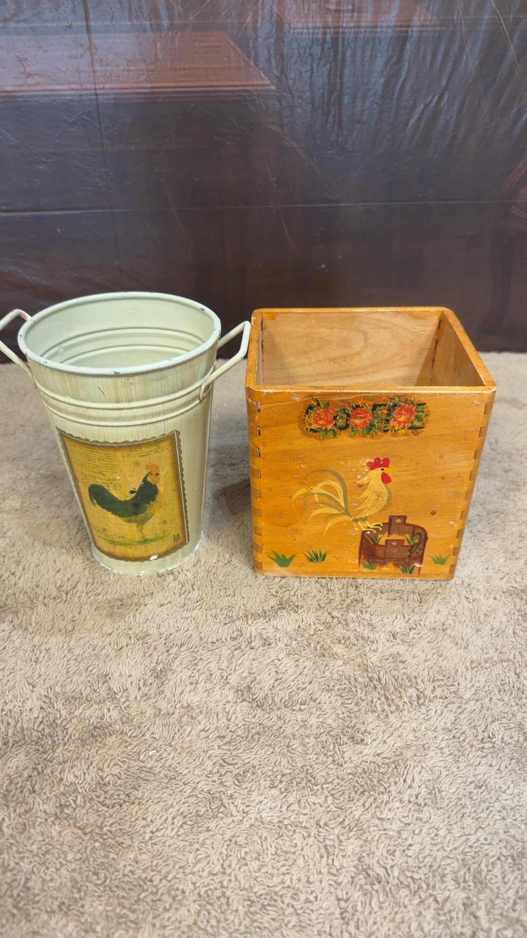 Rustic Country Rooster Planters Set of 2 - Image 1