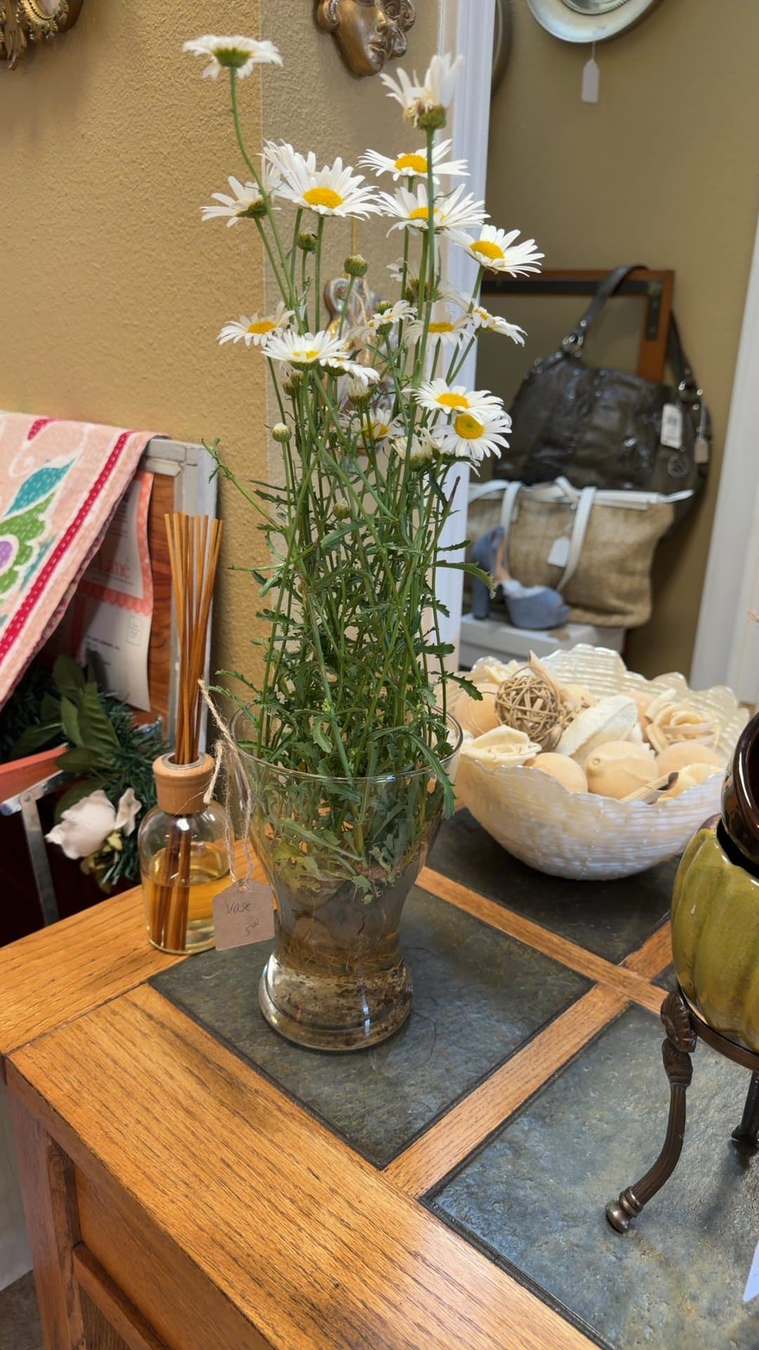 Glass Vase with Daisies - Image 1