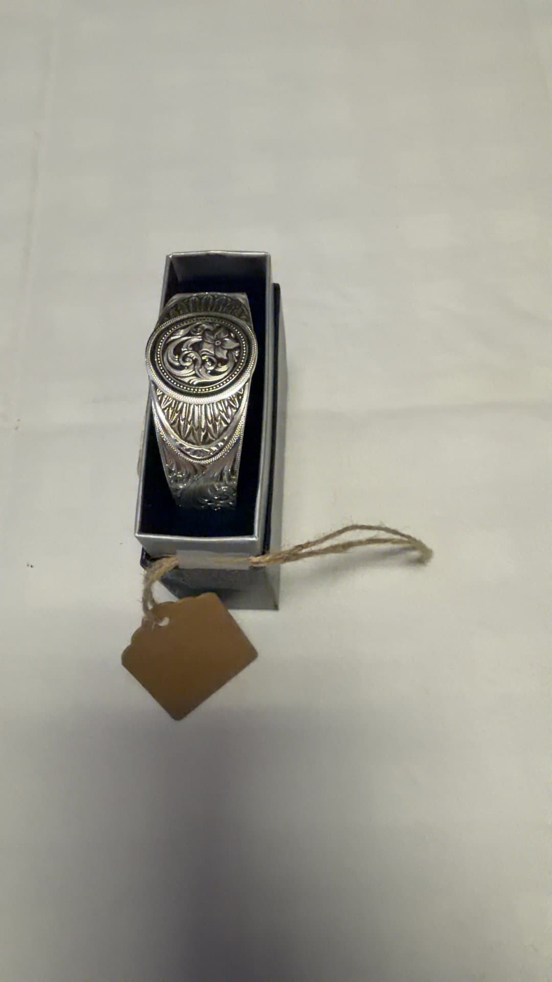 Montana Silversmiths Bangle - Image 1