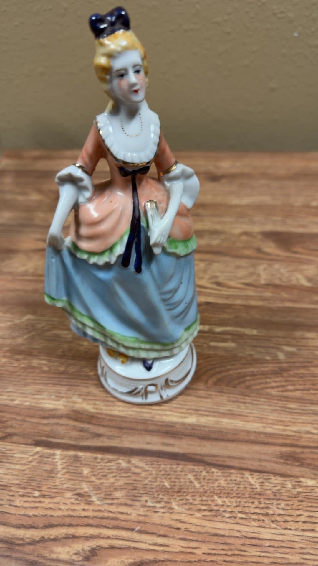 1940's-50's Japanese Porcelain Figurine - Image 1