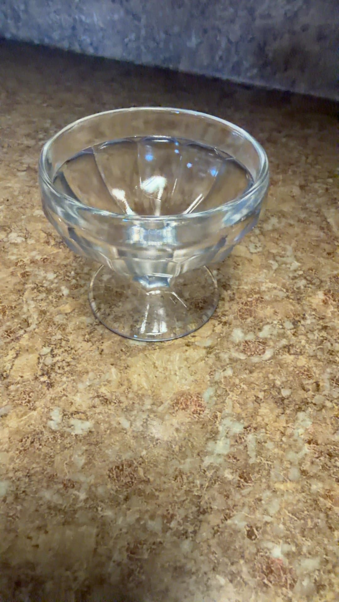 Federal Glass "Colonial Panel" footed sherbet cup - Image 1