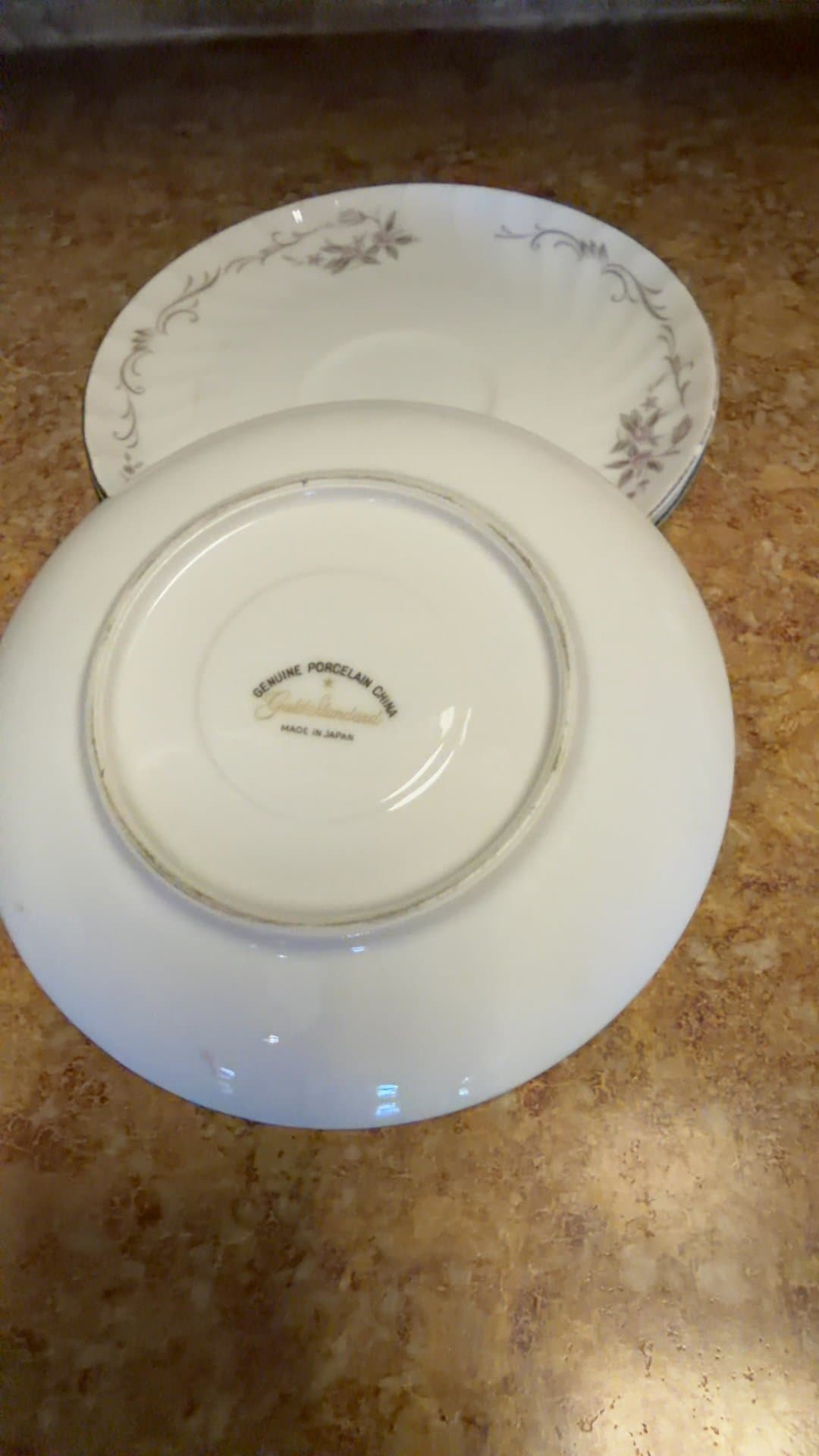 3-Gold Standard porcelain saucers "Chateau Rose" - Image 1