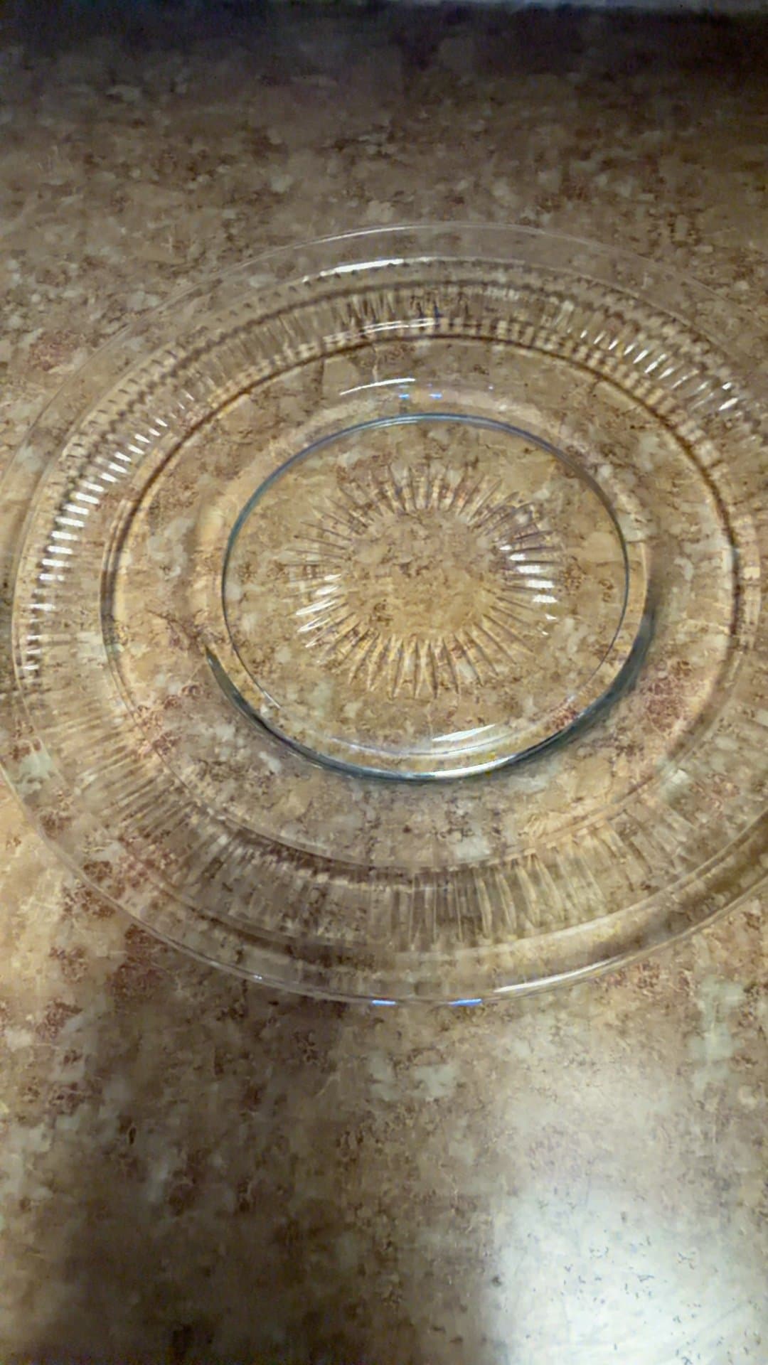 1920's-30's Anchor Hocking "Block Optic" sandwich plate - Image 1