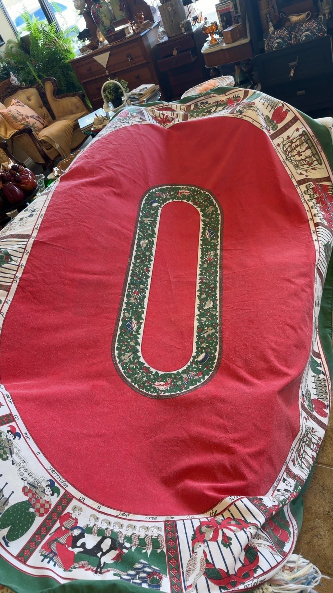 Twelve Days of Christmas Oval Tablecloth - Image 1