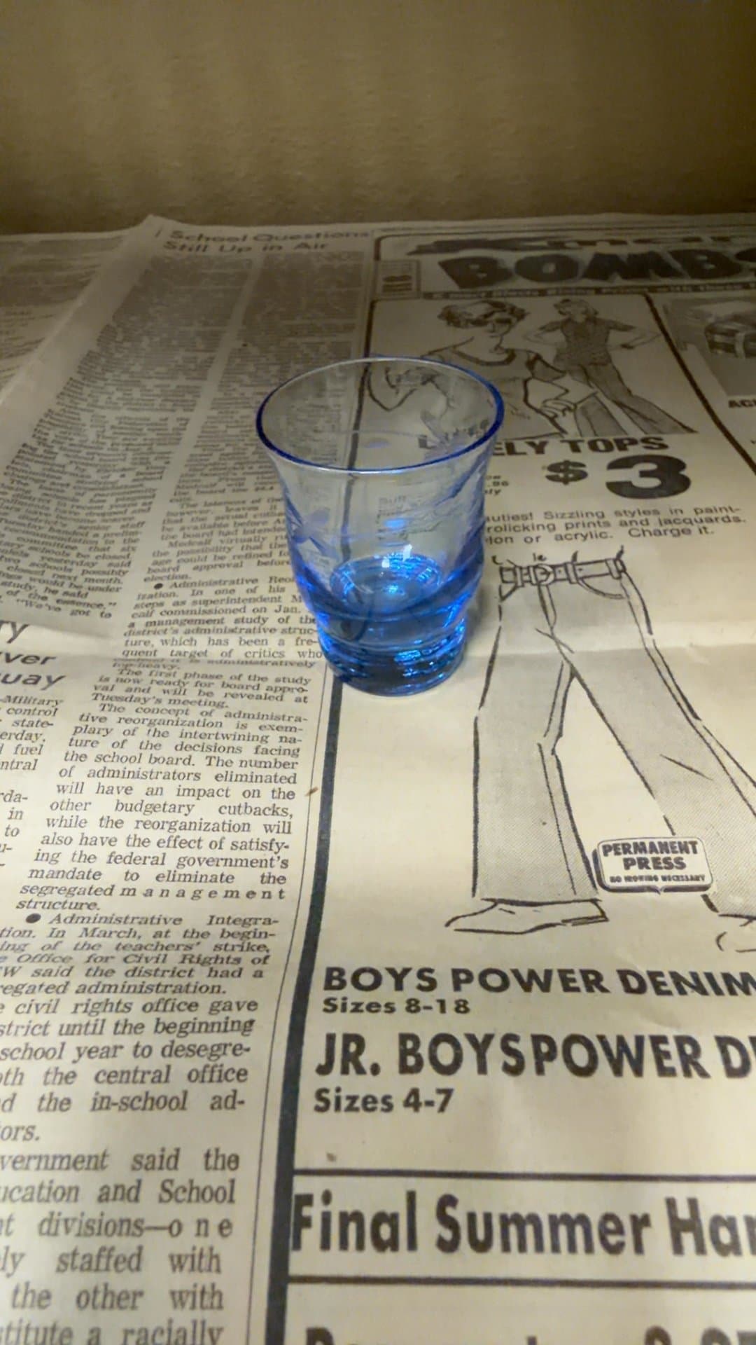 Etched Blue shotglass - Image 1