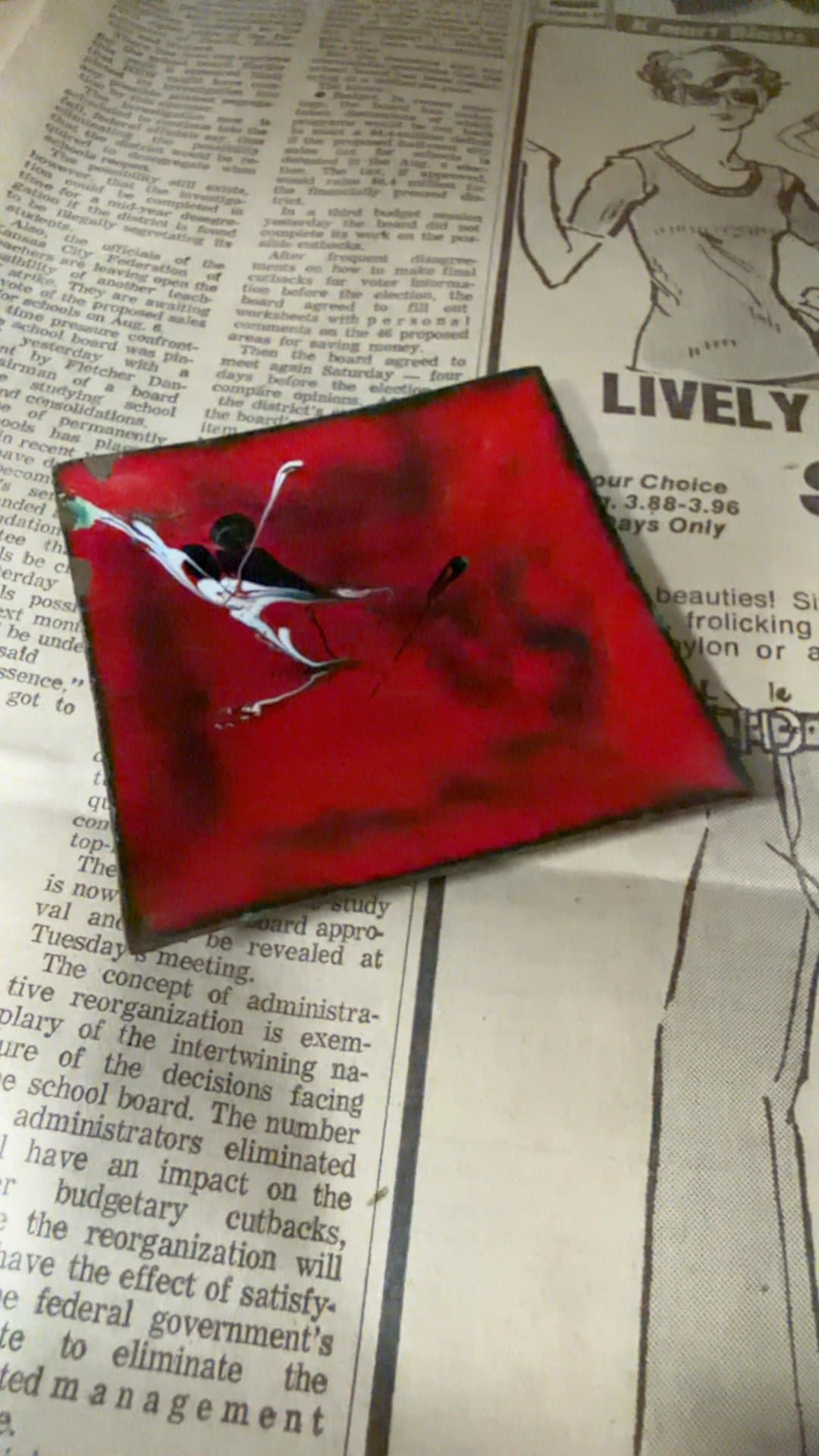 Vintage enamel on copper ware trinket dish - Image 1