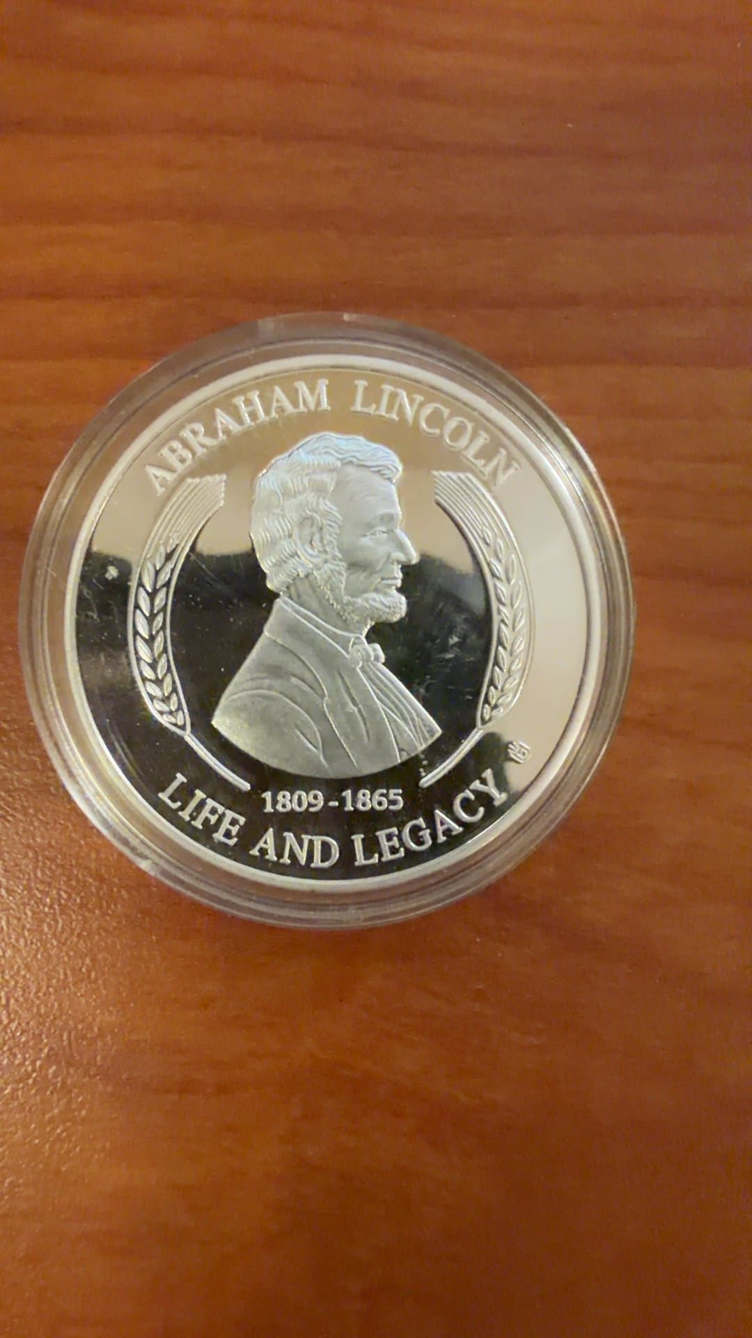 Abraham Lincoln Commemorative Coin - Image 1