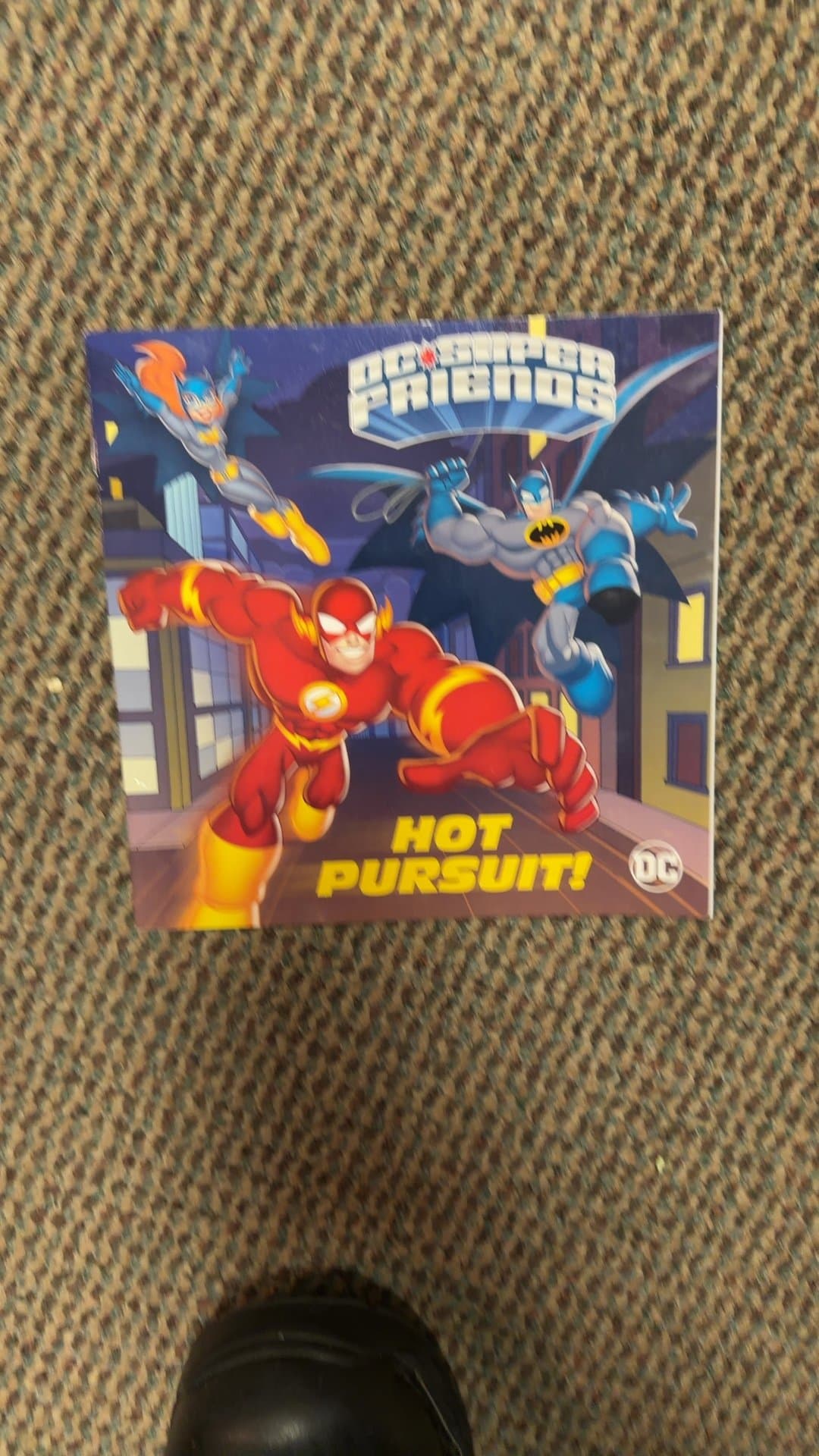 DC Super Friends: Hot Pursuit Book - Image 1