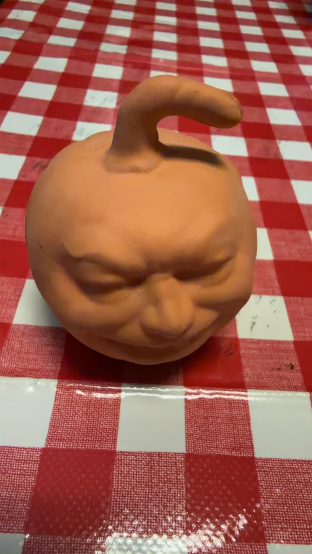 Terracotta Tomato Face-small - Image 1