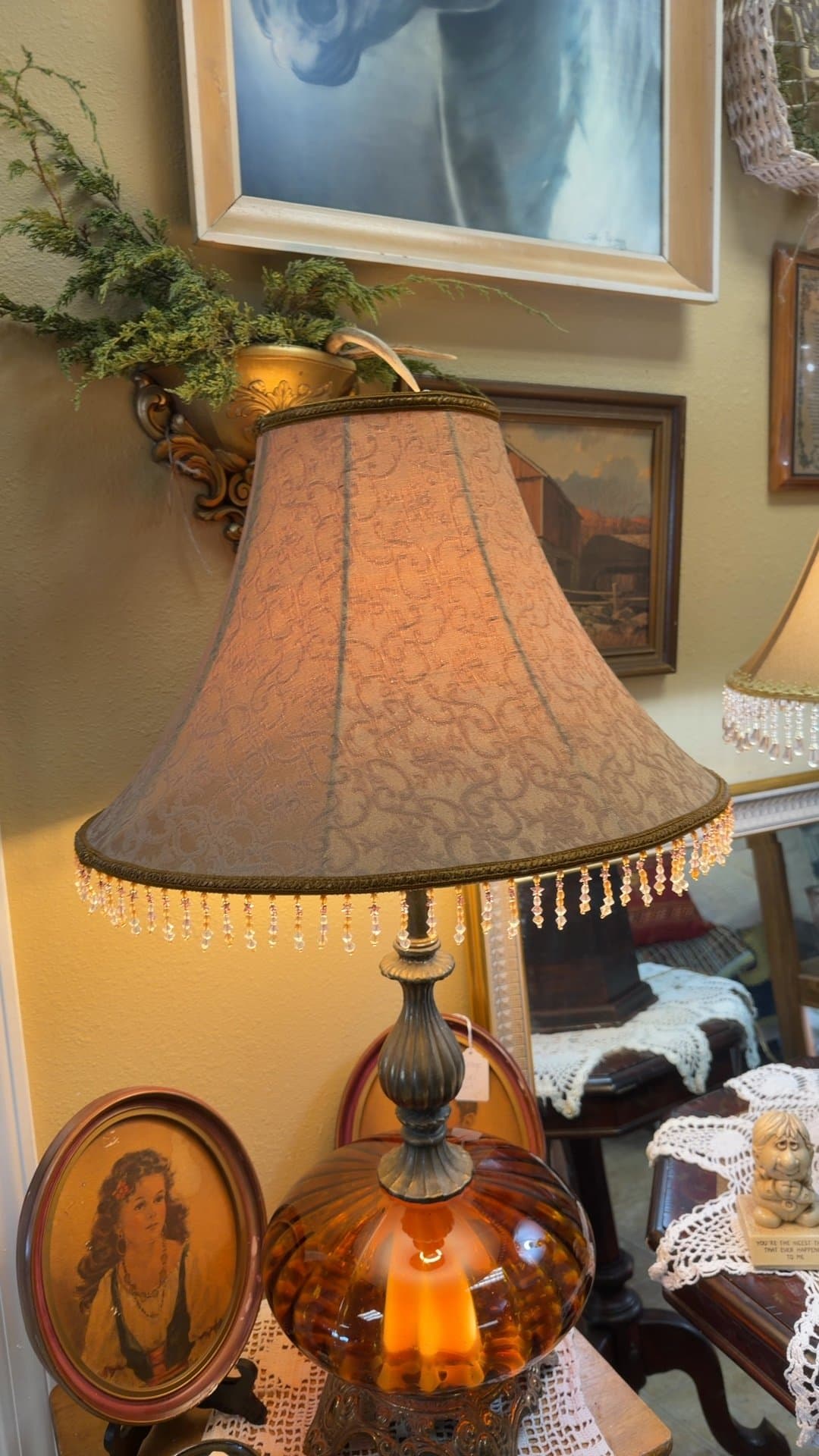 1970's Amber Glass Hollywood Regency style "Nightlight" table lamp - Image 1