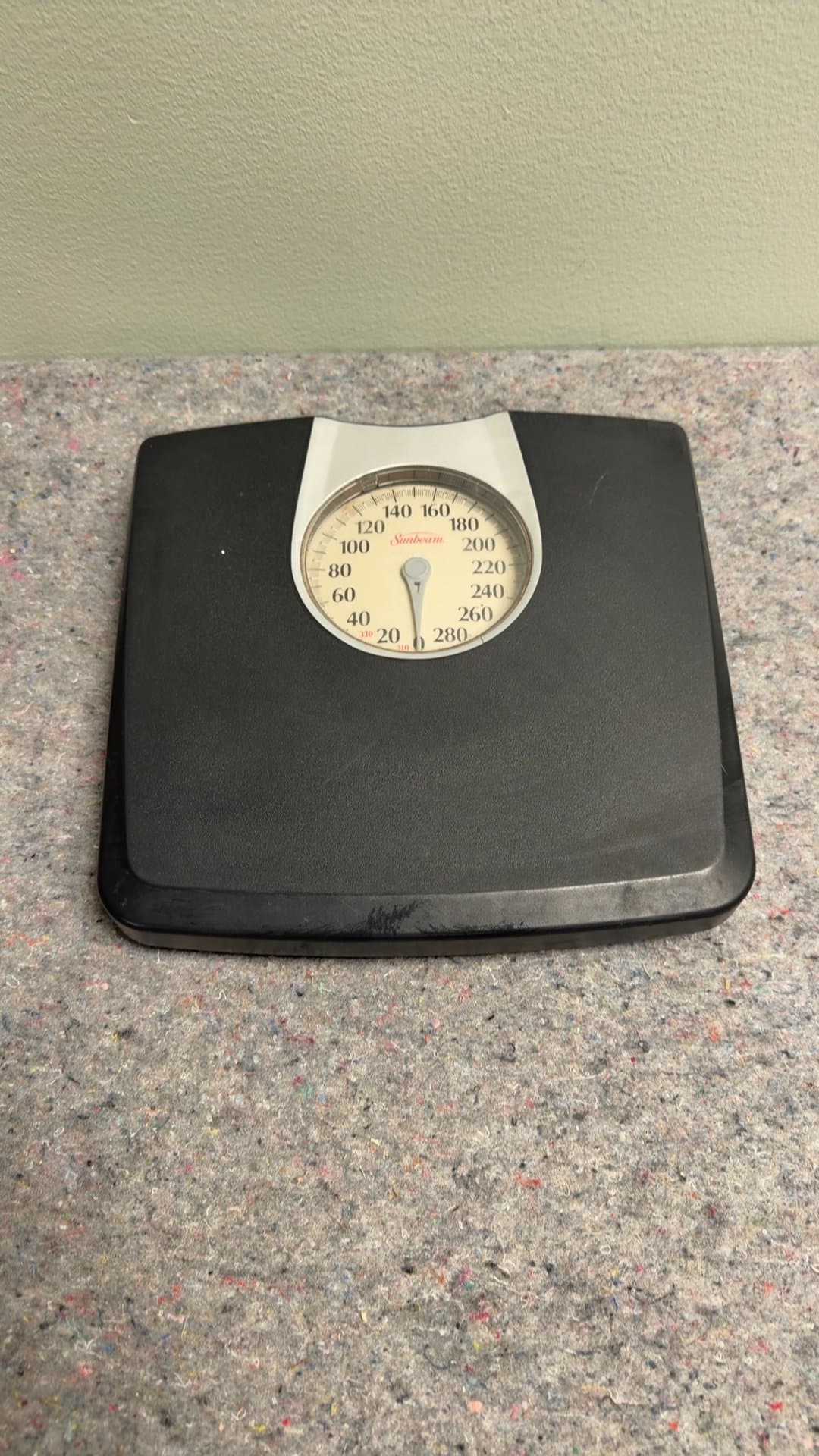 Sunbeam Mechanical Bathroom Scale - Image 1