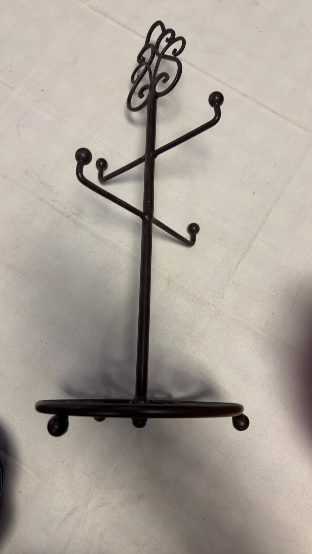 Wrought Iron Countertop Mug Tree Holder - Image 1