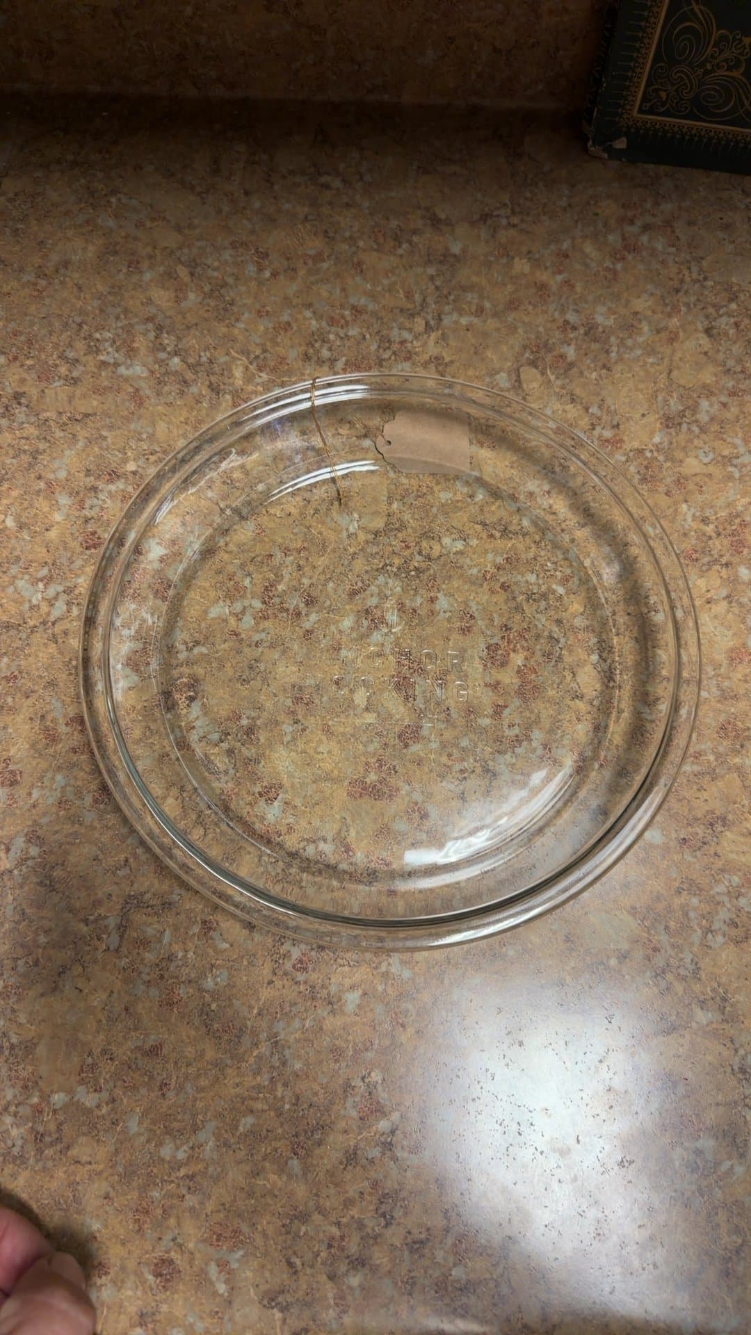 Anchor Hocking Glass Pie Plate - Image 1