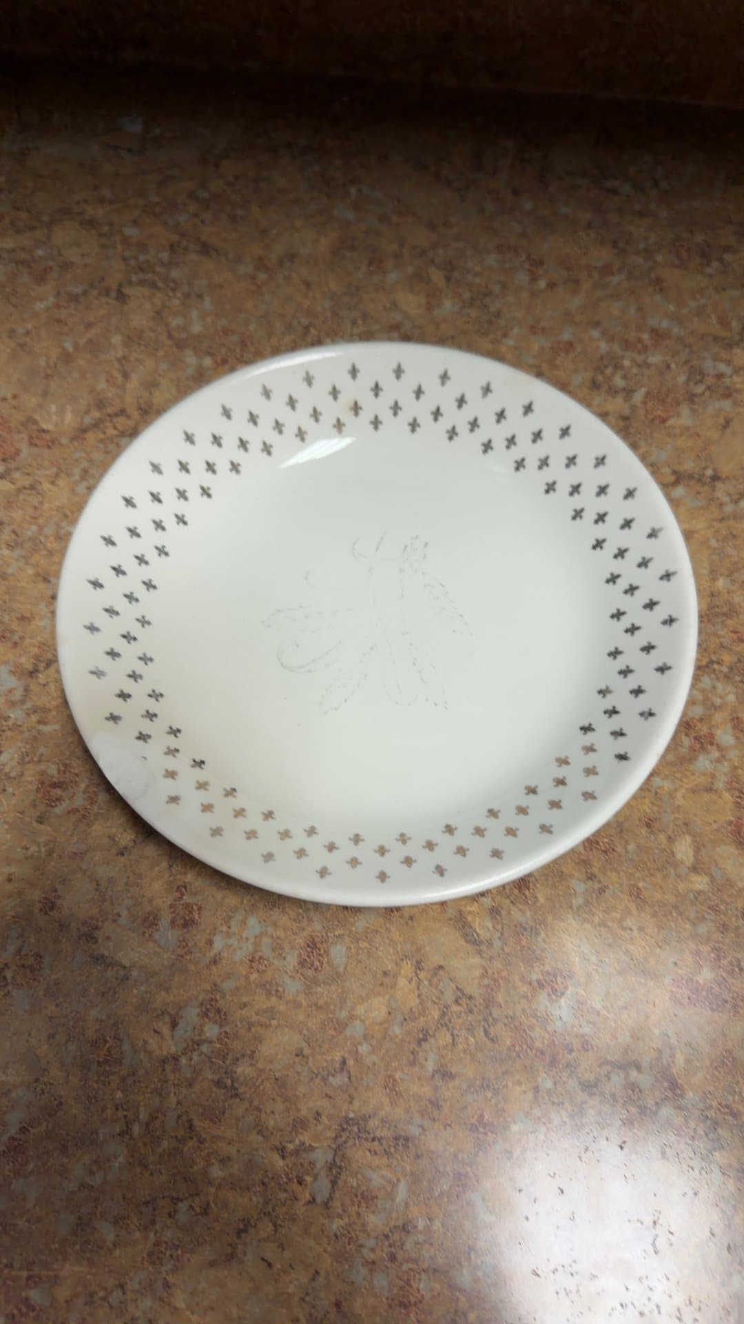 Homer Laughlin Golden Wheat Plate - Image 1