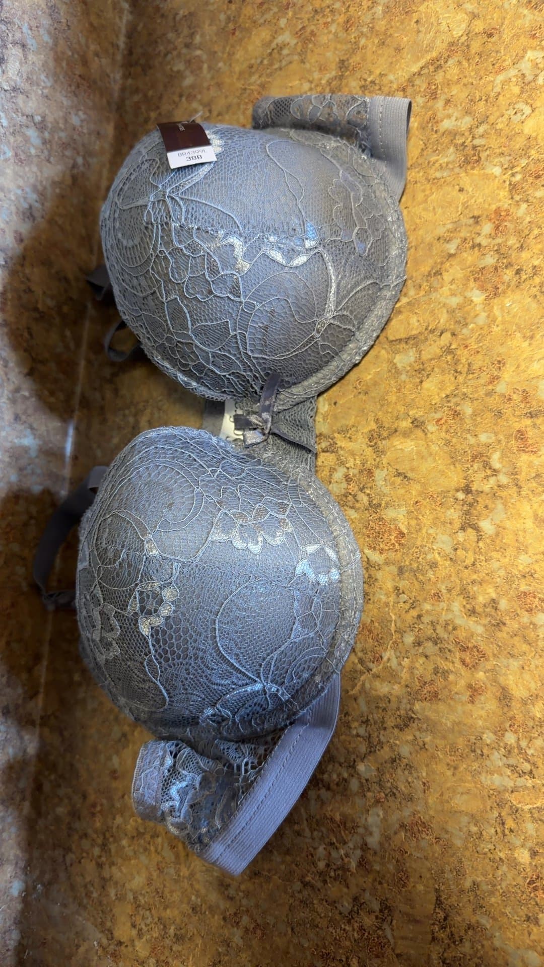 Sofra Bra 38 B - Image 1