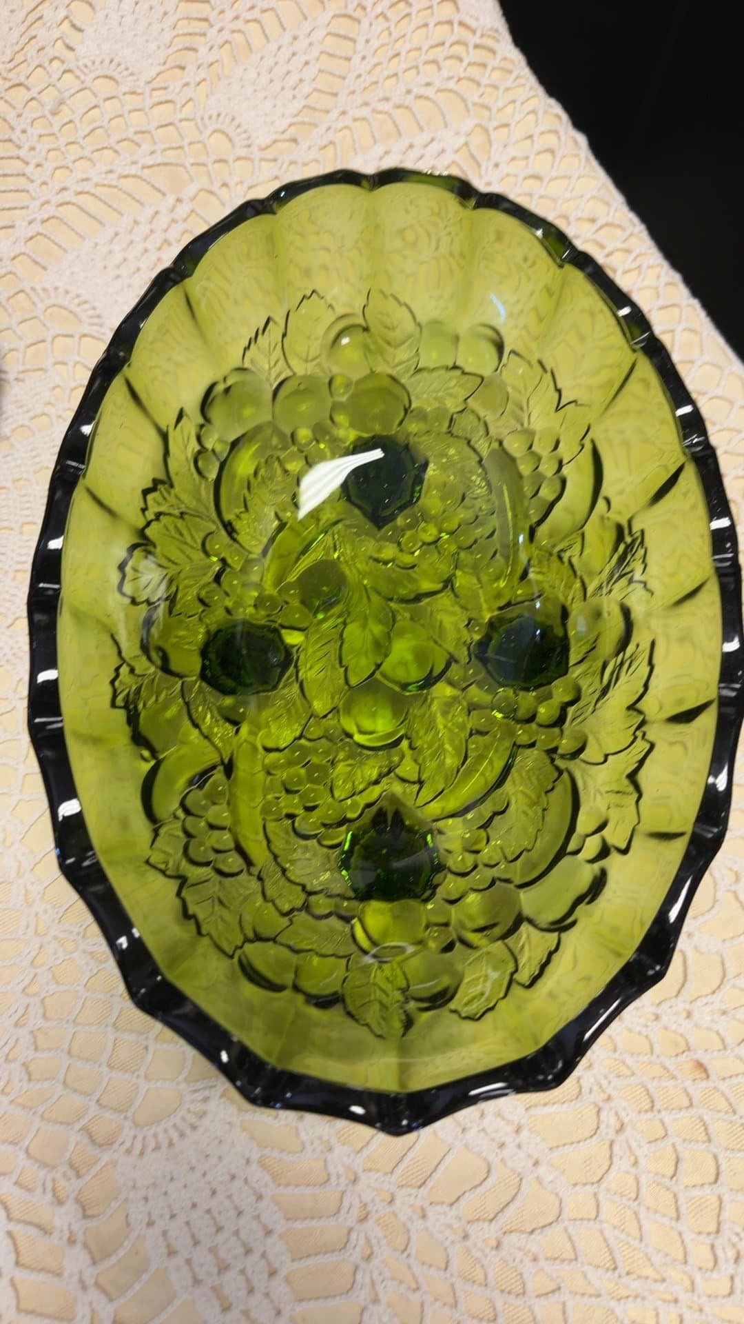 Vintage Green Glass Four-Footed Fruit Bowl - Image 1