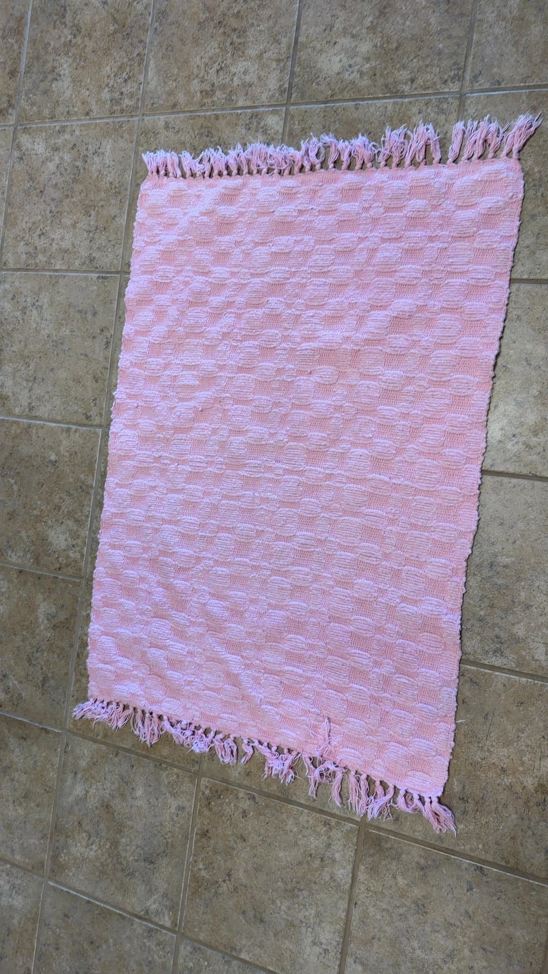 Pink Woven Throw Blanket - Image 1