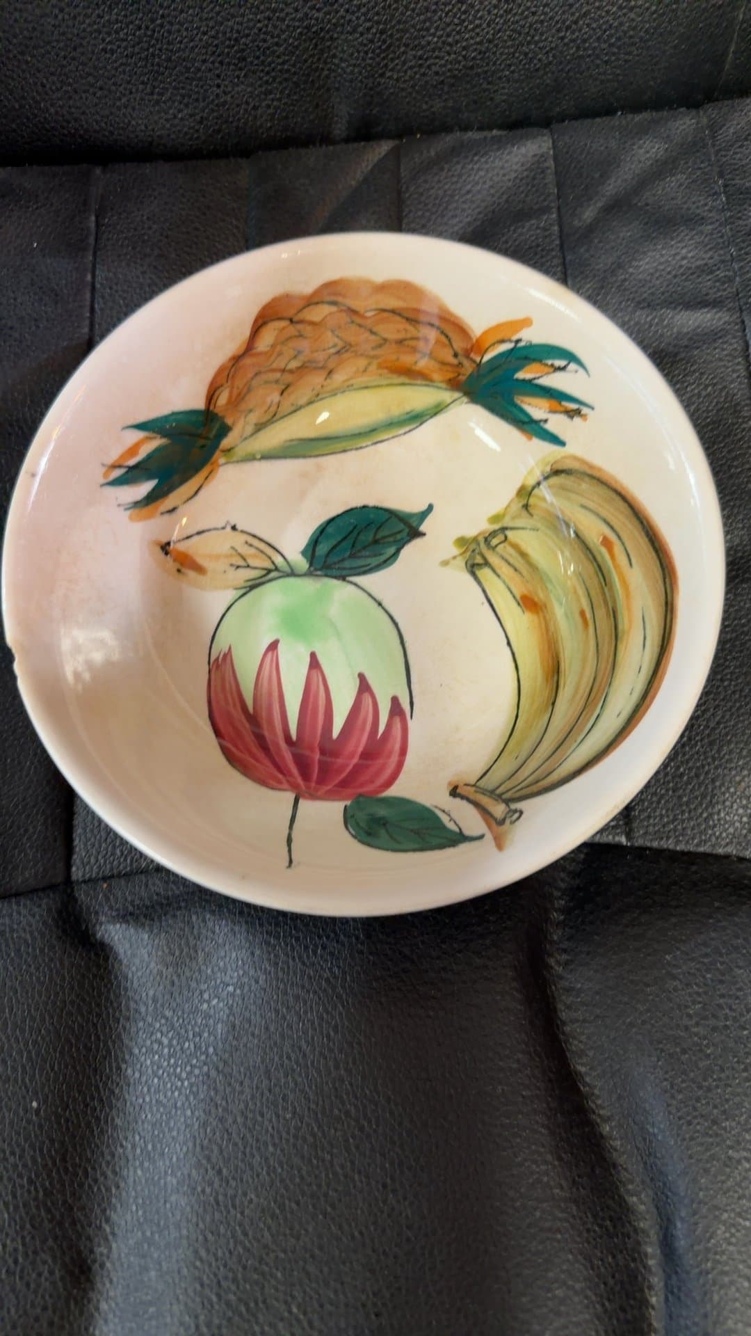 Westwood Japan Ceramic Fruit Bowl - Image 1
