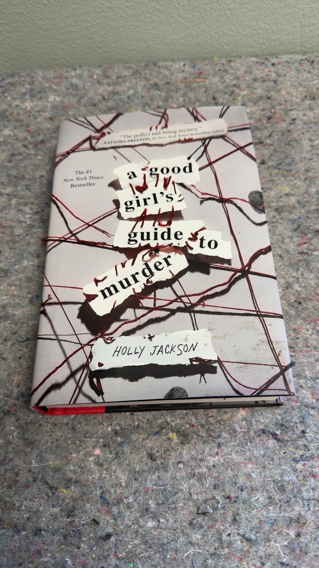 A Good Girl's Guide to Murder by Holly Jackson - Image 1