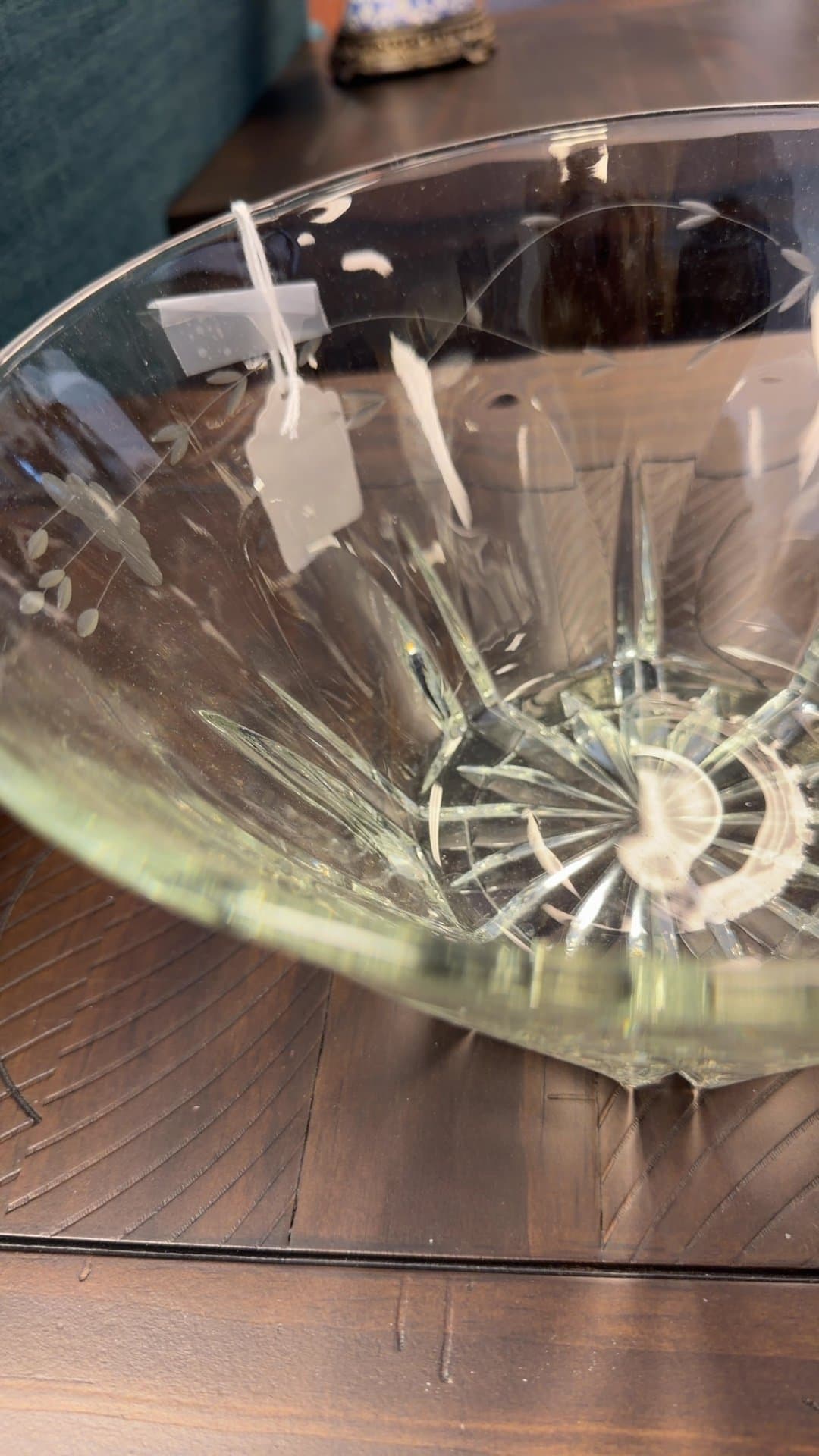 Princess House Heritage Etched Crystal Serving Bowl - Image 1