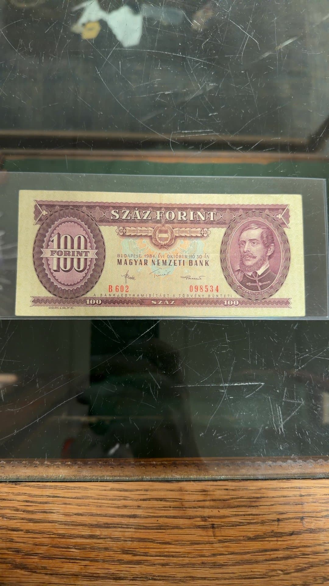 1984 Hungarian 100 Forint Banknote - Image 1