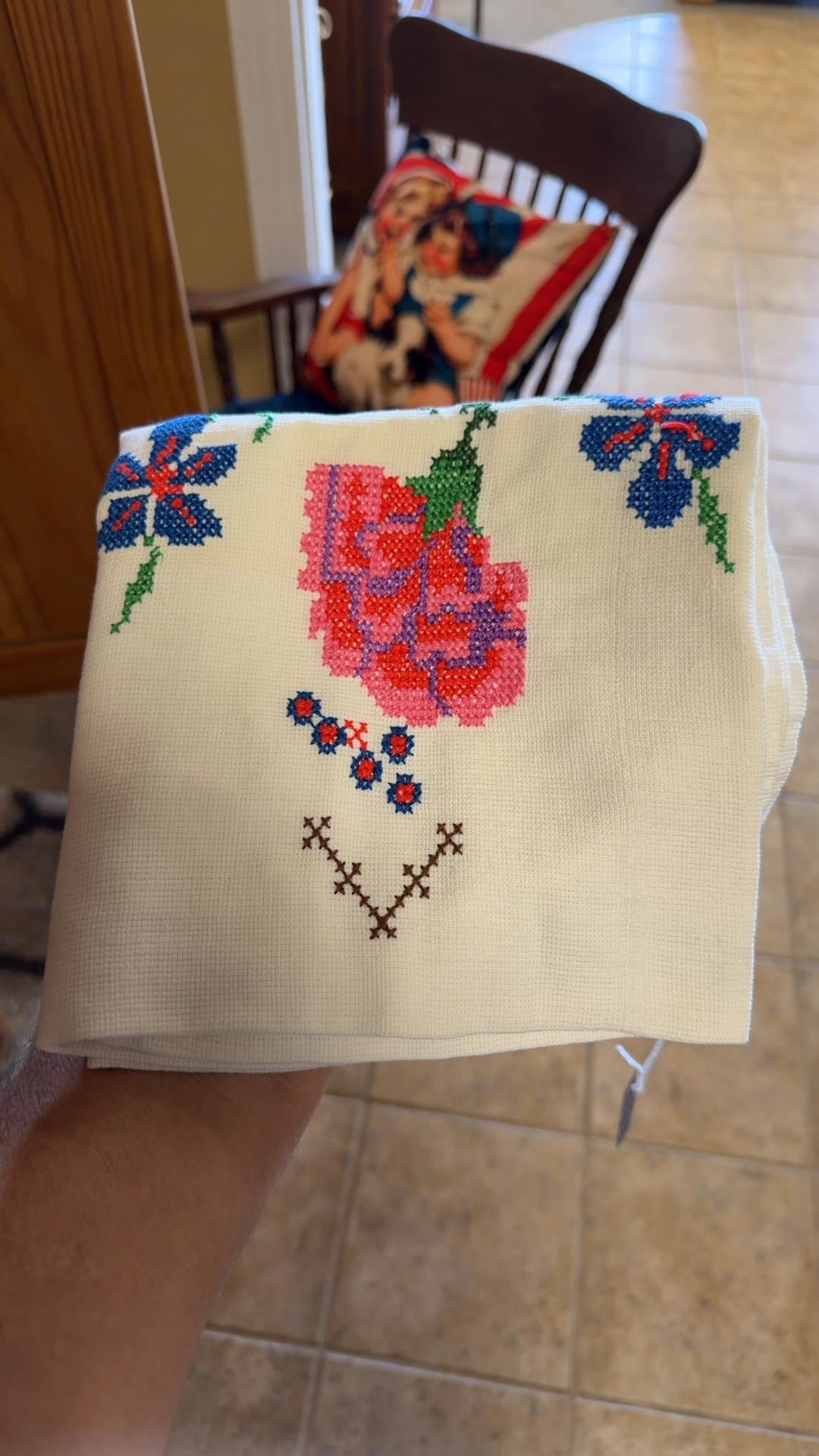 Vintage 1970s Hand-Embroidered Linen Pillowcase - Image 1