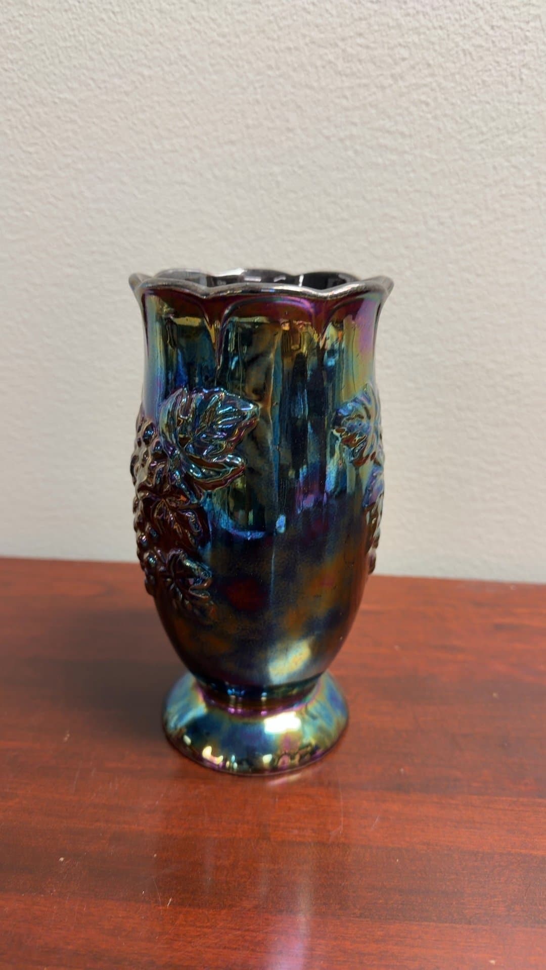Iridescent Carnival Glass Vase with Grape Motif - Image 1