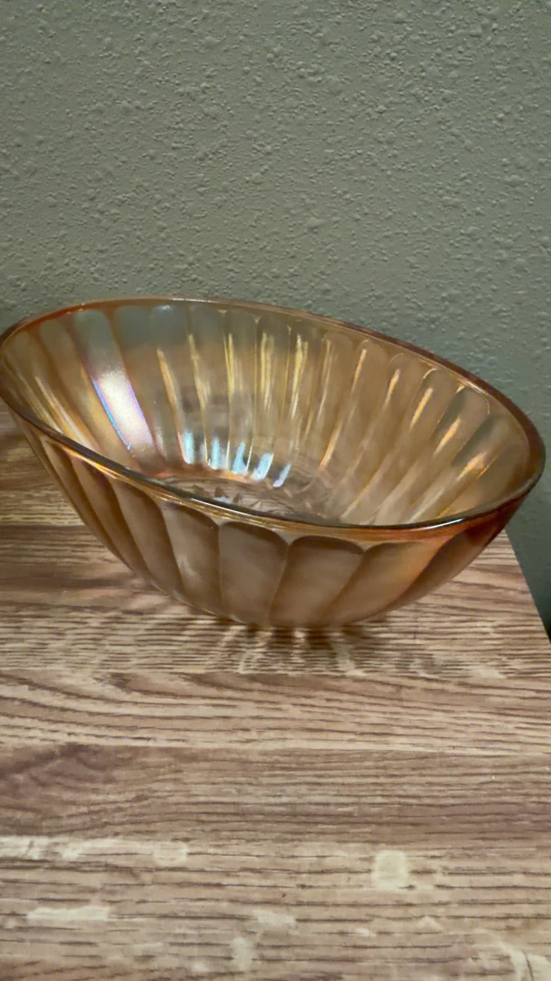 "Smooth Rays" pattern oval marigold carnival glass bowl - Image 1