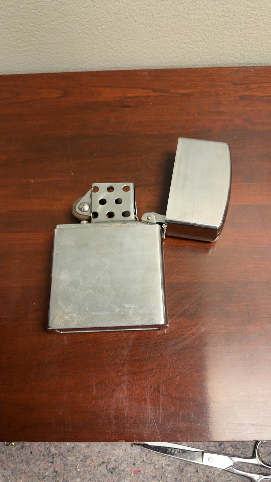 Vintage Metal Lighter - Image 1